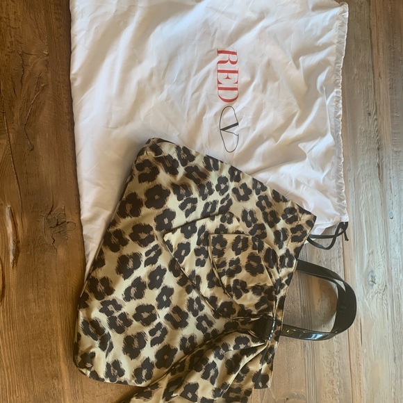 Red Valentino Leopard Print Tote - Picture 3 of 6